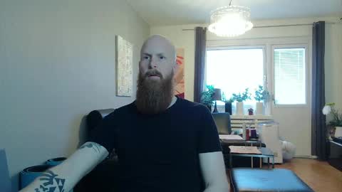 Snapshot of nxrthman chatting on April 11, 2026, 7:35 am nxrthman online show from April 11, 2026, 7:35 am