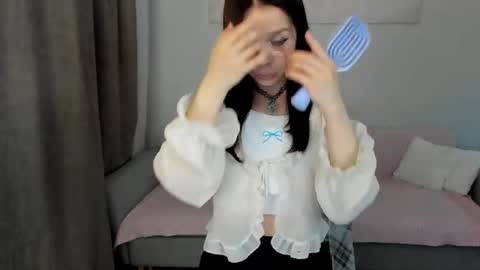 nya_babe online show from June 21, 2026, 8:55 pm