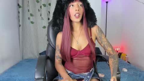 Nya online show from January 7, 2026, 9:28 pm