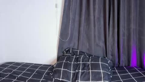 Snapshot of nya_brown chatting on June 6, 2026, 3:11 am Nya online show from June 6, 2026, 3:11 am