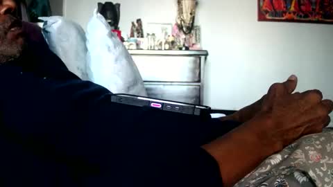 KN online show from October 16, 2025, 4:08 pm