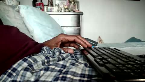 KN online show from November 13, 2025, 5:12 pm