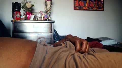 KN online show from March 18, 2026, 6:44 pm