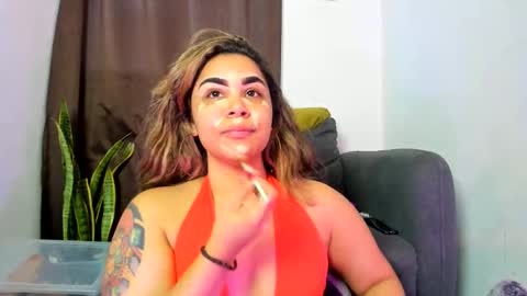 Nia online show from June 4, 2026, 10:27 pm