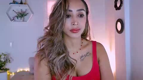 Nycole online show from February 13, 2025, 1:48 pm