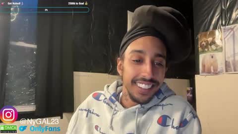 nygal23 online show from April 19, 2026, 11:40 pm