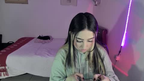 Frida online show from December 4, 2024, 3:48 am