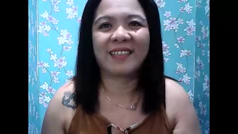 Snapshot of nymphoangel2022 chatting on February 22, 2026, 4:35 am I am your angel online show from February 22, 2026, 4:35 am
