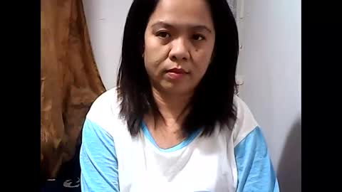 Snapshot of nymphoangel2022 chatting on April 26, 2026, 8:39 pm I am your angel online show from April 26, 2026, 8:39 pm