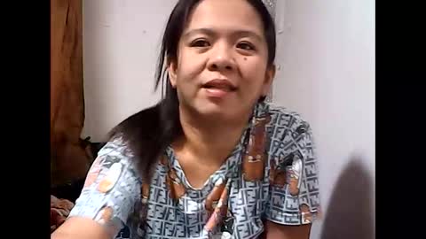 Snapshot of nymphoangel2022 chatting on April 27, 2026, 9:24 pm I am your angel online show from April 27, 2026, 9:24 pm