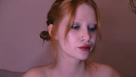 Snapshot of nyra_thira chatting on November 14, 2025, 3:00 pm nyra_thira online show from November 14, 2025, 3:00 pm