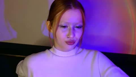 Snapshot of nyra_thira chatting on December 14, 2025, 1:44 am nyra_thira online show from December 14, 2025, 1:44 am