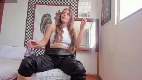 Laura nyu online show from December 16, 2024, 1:00 pm