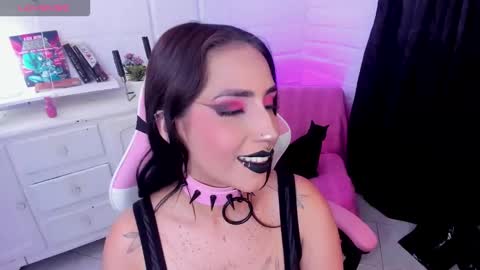  Nyx BlackMoon online show from November 14, 2025, 2:49 pm