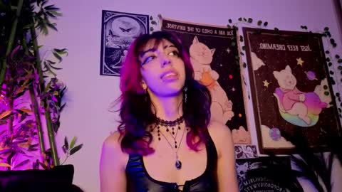 Snapshot of nyx_nayla chatting on April 4, 2026, 10:29 pm online show from April 4, 2026, 10:29 pm