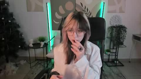 Nyx online show from May 9, 2026, 6:40 am