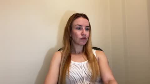 Anastasia online show from April 21, 2026, 7:03 am