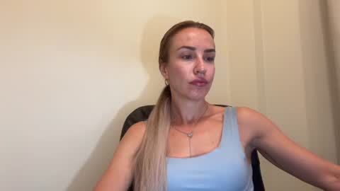 Snapshot of nyxelia_ chatting on June 9, 2026, 7:09 am Anastasia online show from June 9, 2026, 7:09 am