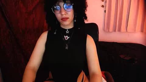 Nyxxei online show from February 3, 2026, 6:22 am