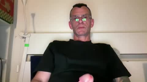 Snapshot of o_johnny_deep_o chatting on April 26, 2026, 9:23 pm Jonathan Deep online show from April 26, 2026, 9:23 pm