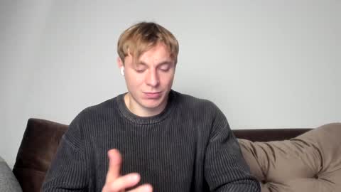 o_r_b_i_t online show from December 14, 2024, 6:09 pm