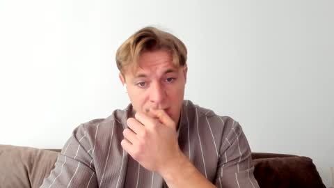 o_r_b_i_t online show from December 19, 2024, 10:24 am