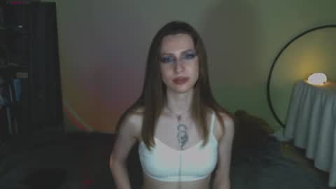 Snapshot of oaklyndobson chatting on June 19, 2026, 9:07 pm Oaklyn online show from June 19, 2026, 9:07 pm
