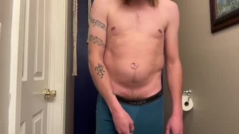 obedientblonde89 online show from December 26, 2024, 12:25 am