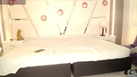 oblivionlove online show from January 6, 2026, 8:23 pm