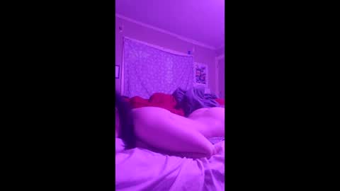 oblivionorb4 online show from March 25, 2026, 4:51 am