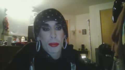 obsessed_glambert online show from October 6, 2025, 11:46 pm