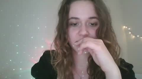 Snapshot of obsessionx_eve chatting on May 5, 2026, 7:44 pm obsessionx_eve online show from May 5, 2026, 7:44 pm