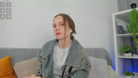 Snapshot of obsidiva chatting on June 4, 2026, 1:39 pm Elis online show from June 4, 2026, 1:39 pm