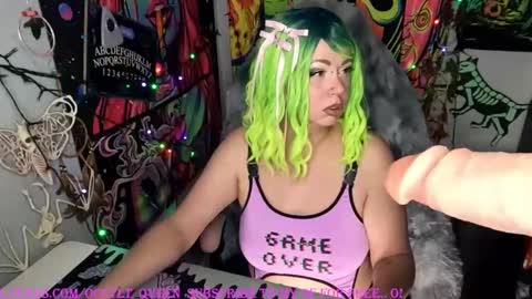 occvlt qveen online show from September 21, 2025, 10:44 pm