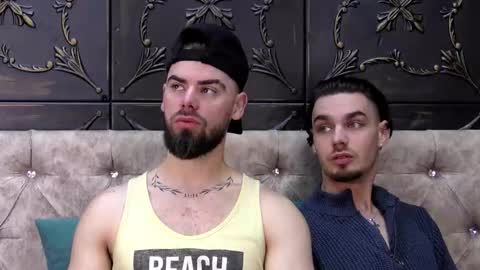 Snapshot of oceanheat chatting on November 27, 2025, 10:34 pm OceanHeart online show from November 27, 2025, 10:34 pm