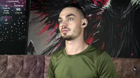 Snapshot of oceanheat chatting on December 21, 2025, 4:25 pm OceanHeart online show from December 21, 2025, 4:25 pm