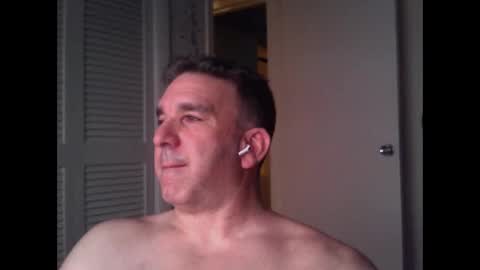 Ocean online show from April 22, 2026, 2:47 am