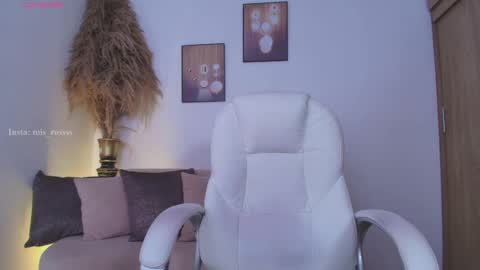 Snapshot of octavia_rouse chatting on May 20, 2026, 8:04 pm independent model online show from May 20, 2026, 8:04 pm
