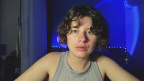 Evie online show from January 31, 2025, 1:12 pm