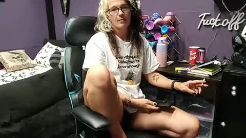 Oddy With A Body online show from September 10, 2025, 7:08 am