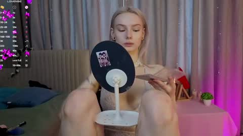 Snapshot of odeliagrace chatting on May 16, 2026, 4:42 am Agata online show from May 16, 2026, 4:42 am