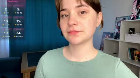 Snapshot of odellabowman chatting on May 17, 2026, 7:17 am Night Odella Bowman Julia online show from May 17, 2026, 7:17 am