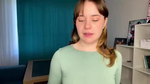 Snapshot of odellabowman chatting on May 18, 2026, 7:03 am Night Odella Bowman Julia online show from May 18, 2026, 7:03 am