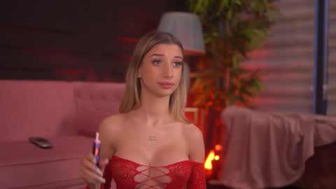 Odette online show from November 30, 2025, 6:17 am