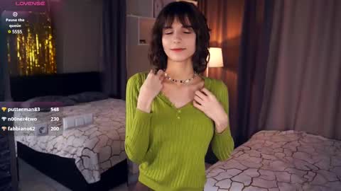 Snapshot of odettehatt chatting on March 2, 2025, 6:30 pm Thea online show from March 2, 2025, 6:30 pm