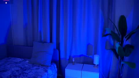 Snapshot of odettehatt chatting on October 1, 2025, 6:58 pm Thea online show from October 1, 2025, 6:58 pm