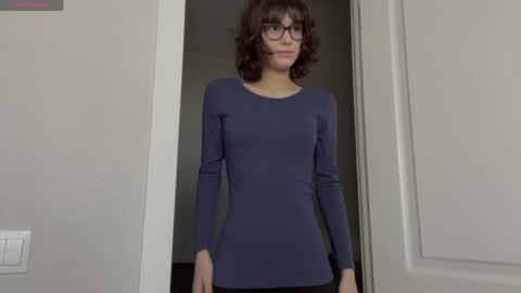 Thea online show from March 27, 2026, 4:51 am