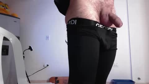 Snapshot of oezack__ chatting on March 7, 2025, 10:02 am Zack online show from March 7, 2025, 10:02 am