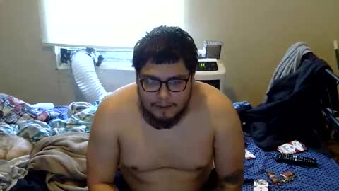 oscar flores online show from October 26, 2025, 1:17 pm