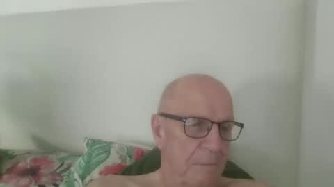 oggi95 online show from October 8, 2025, 2:25 pm